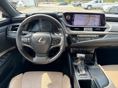 Used 2019 Lexus ES 350 Luxury image 20