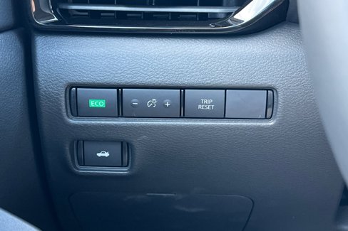 New 2025 Nissan Sentra SV w/ All-Weather Package image 30