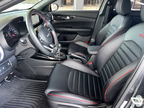 Used 2023 Kia Forte GT image 14