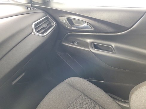 Used 2024 Chevrolet Equinox LT image 34