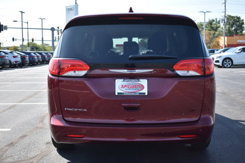 Used 2019 Chrysler Pacifica LX image 10