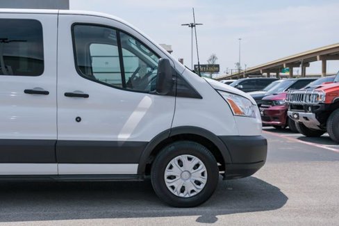 Used 2019 Ford Transit 150 XLT image 14