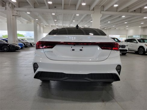Used 2023 Kia Forte LXS image 11