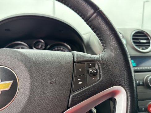 Used 2013 Chevrolet Captiva Sport LT image 16