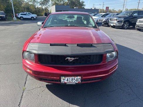 Used 2007 Ford Mustang Premium image 2