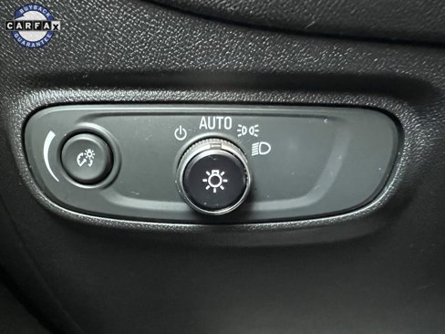 Used 2022 Chevrolet Equinox LT image 12