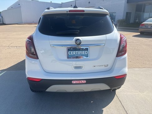 Certified 2022 Buick Encore Preferred w/ Safety Package image 15