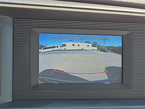 Used 2020 Hyundai Elantra SE image 17
