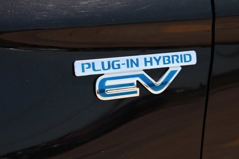 Used 2022 Mitsubishi Outlander GT image 3