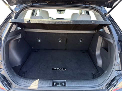 Used 2023 Hyundai Kona SE image 17