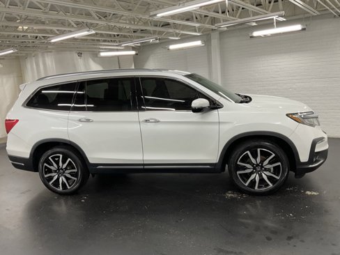 Certified 2020 Honda Pilot Touring image 6