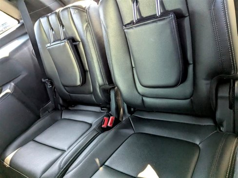 Used 2016 Ford Explorer Limited image 33