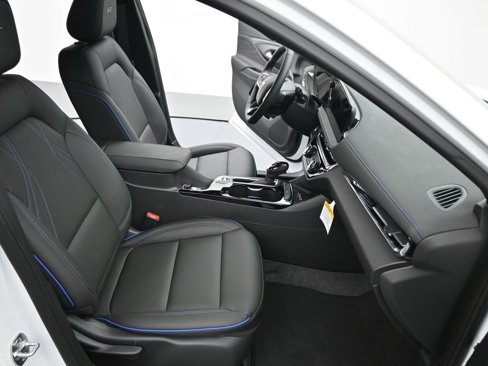 New 2025 Buick Envista Sport Touring w/ Convenience I Package image 28