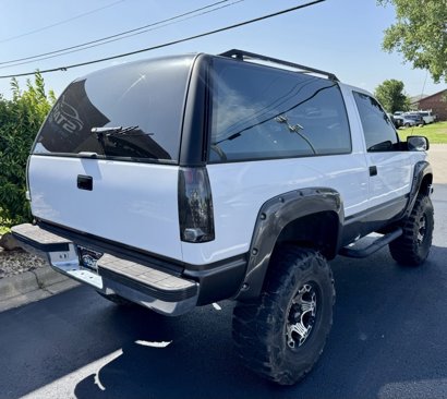 Used 1993 GMC Yukon 4WD 2-Door image 7