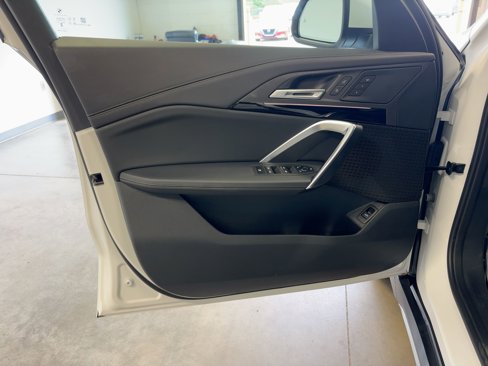 Used 2025 BMW X1 xDrive28i image 22