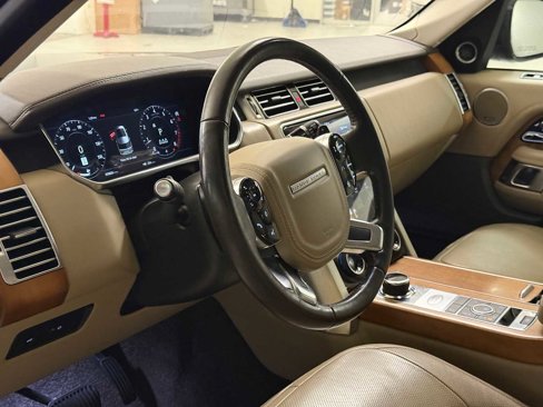 Used 2019 Land Rover Range Rover HSE image 23