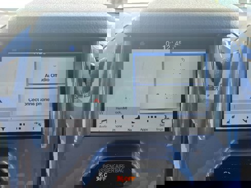 Used 2018 Ford Transit Connect Titanium image 15