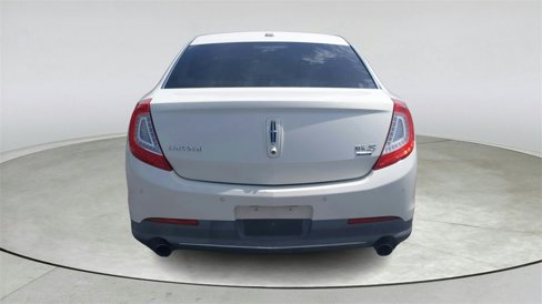 Used 2013 Lincoln MKS AWD image 5