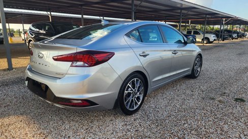 Used 2020 Hyundai Elantra Limited w/ Ultimate Package 03 image 10