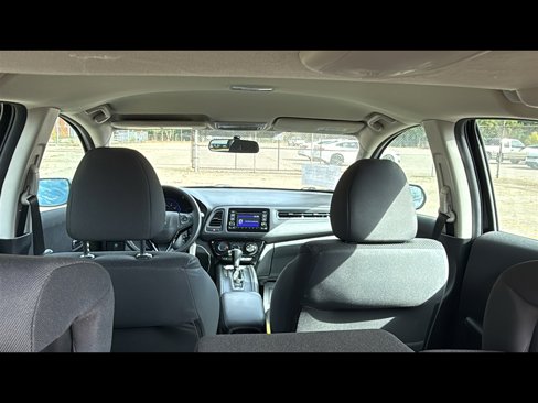Used 2022 Honda HR-V LX image 28