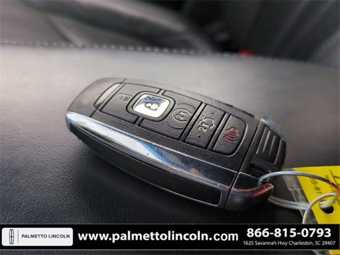 Used 2018 Lincoln MKX Reserve image 27