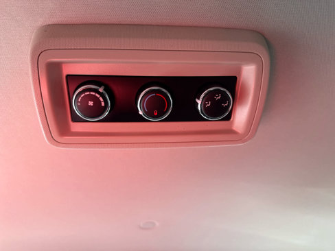 Used 2013 Dodge Grand Caravan SE image 15
