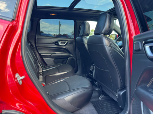 Used 2022 Jeep Compass Limited w/ (RED) Package image 31