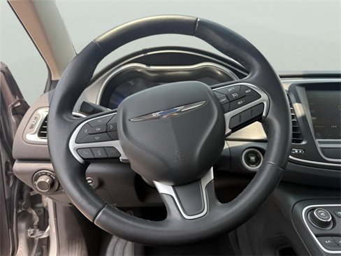 Used 2016 Chrysler 200 Limited w/ Anniversary Edition image 11