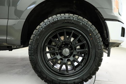 Used 2018 Ford F150 XLT w/ Equipment Group 302A Luxury image 17