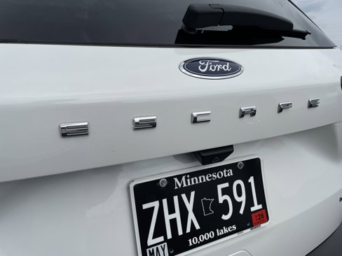 Used 2021 Ford Escape SEL w/ Class II Trailer Tow Package image 30