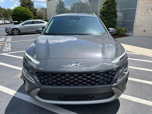 Used 2023 Hyundai Kona SEL w/ Winter Weather Package image 6