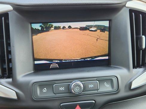 Used 2020 GMC Terrain SLE image 25