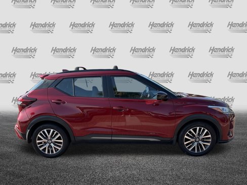 Used 2021 Nissan Kicks SR w/ Interior Electronics Package image 11