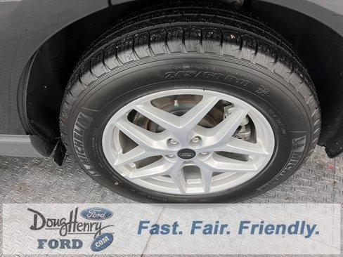 Used 2024 Ford Edge SEL image 20
