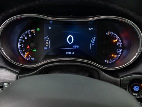 Used 2019 Jeep Grand Cherokee Limited image 24