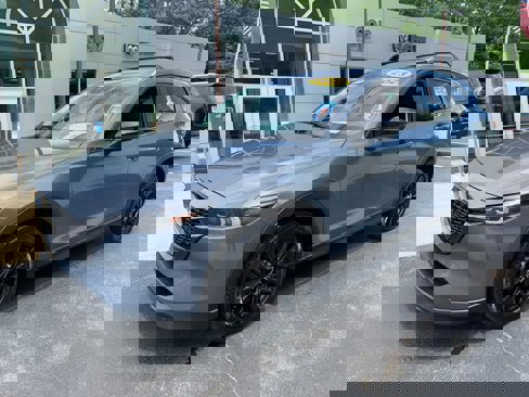 Used 2023 MAZDA CX-5 Carbon Edition image 2