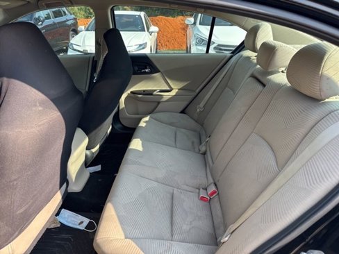 Used 2015 Honda Accord LX image 9