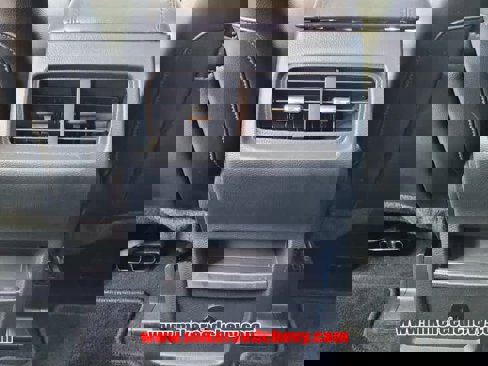 Used 2024 Ford Edge SEL image 8