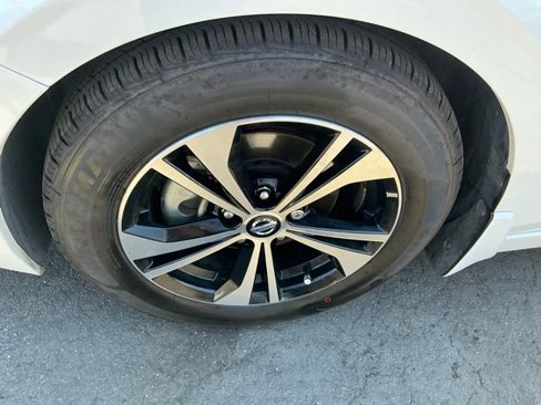 Used 2023 Nissan Sentra SV w/ All-Weather Package image 28