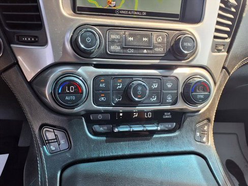 Used 2016 Chevrolet Tahoe LTZ image 17