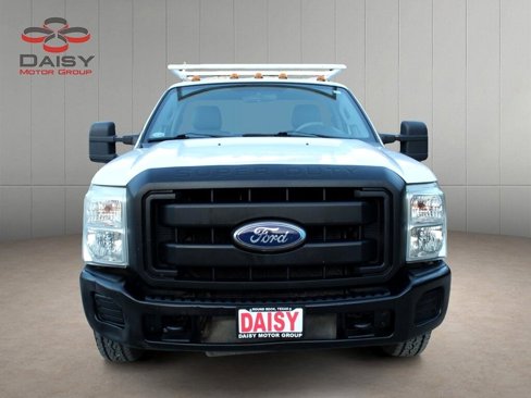 Used 2011 Ford F350 XL image 2