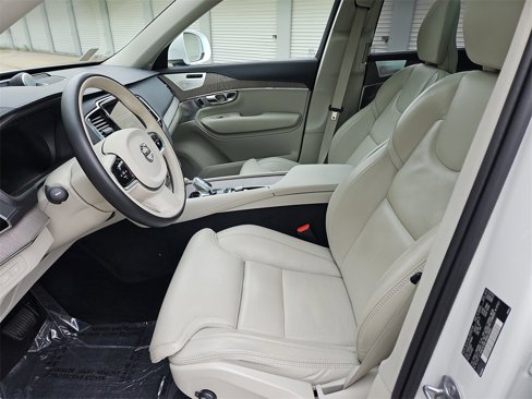 Used 2023 Volvo XC90 T8 Ultimate w/ Protection Package Premier image 35