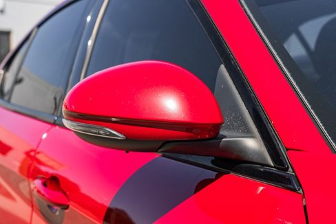 Used 2018 Alfa Romeo Giulia image 15