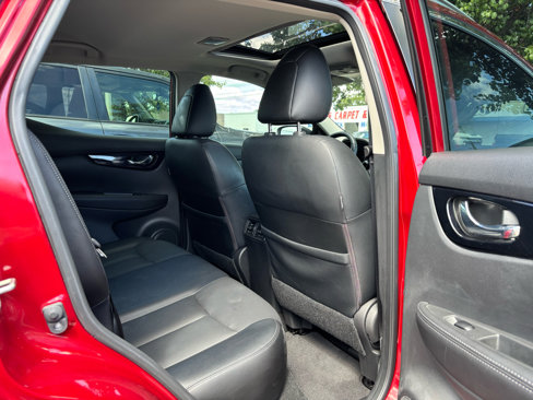 Used 2019 Nissan Rogue Sport SL w/ Premium Package image 30