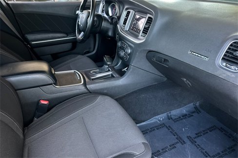 Used 2022 Dodge Charger SXT image 18