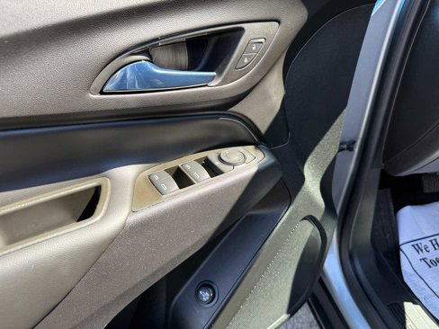 Used 2024 Chevrolet Equinox LT image 14