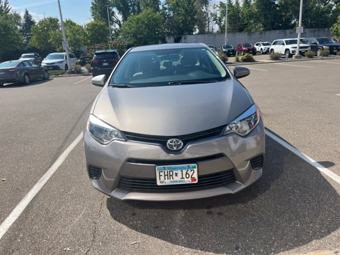 Used 2015 Toyota Corolla LE image 2