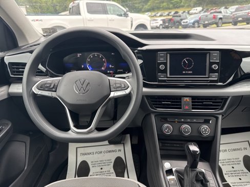 Used 2022 Volkswagen Taos S image 19