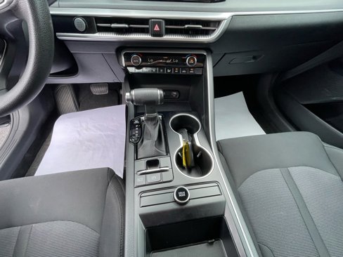 Used 2021 Kia K5 LXS image 16
