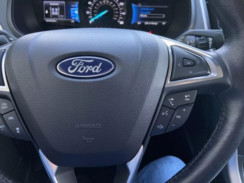 Used 2023 Ford Edge SEL image 15